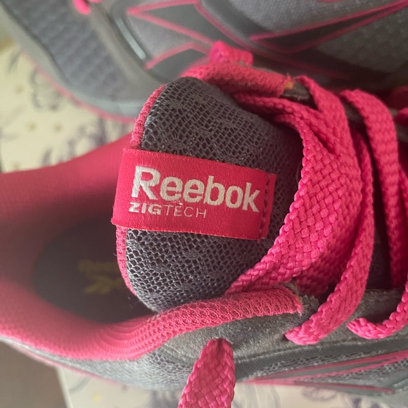 REEBOK ZIGTECH SHOES - Picture 9 of 11
